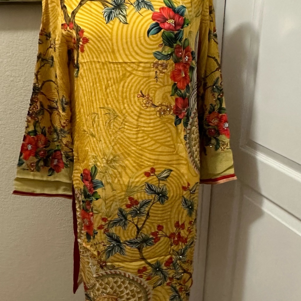 PAKISTANI BRAND!!SAPPHIRE GRIP KURTA!!!